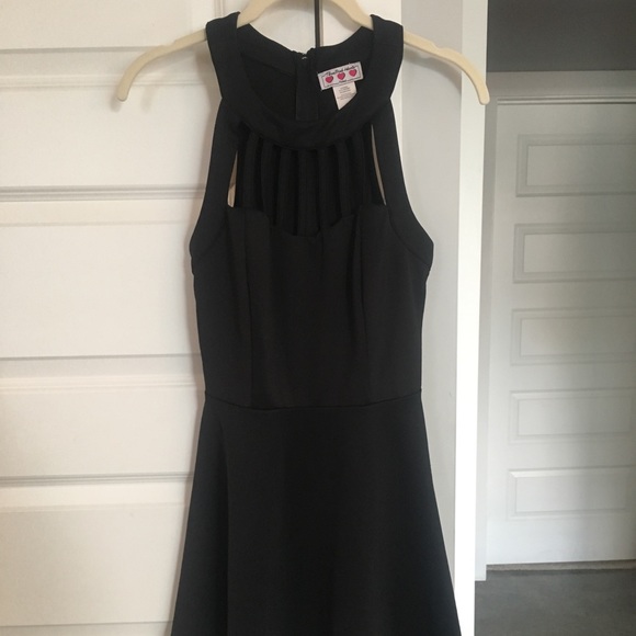 Black skater dress - Picture 3 of 5